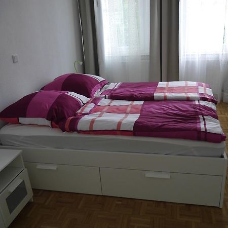 Schoene Ferien Und Messewohnung Naehe Duesseldorf Und Koeln Хаан Екстериор снимка