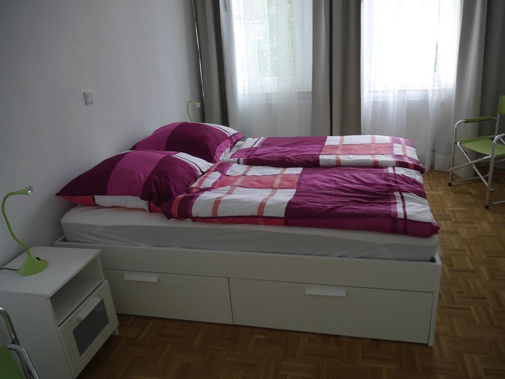 Schoene Ferien Und Messewohnung Naehe Duesseldorf Und Koeln Хаан Екстериор снимка