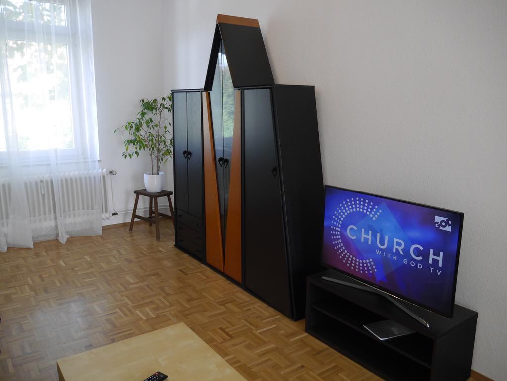 Schoene Ferien Und Messewohnung Naehe Duesseldorf Und Koeln Хаан Екстериор снимка